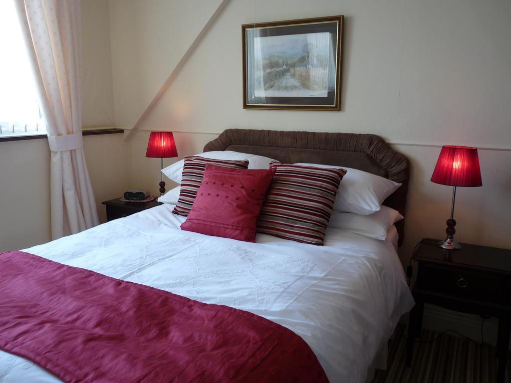 Cornerways Guest House Llandudno Bagian luar foto